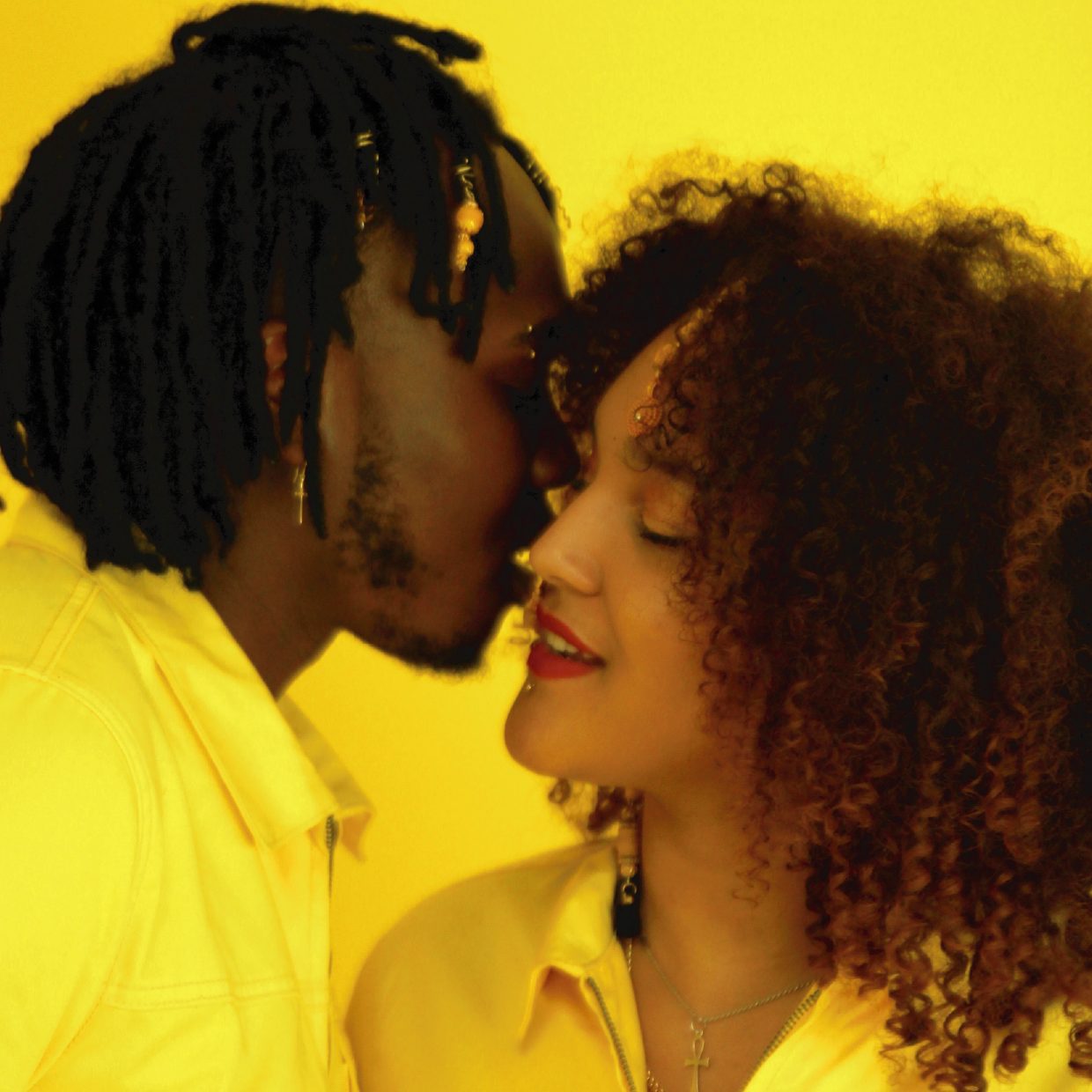 afro 2-01